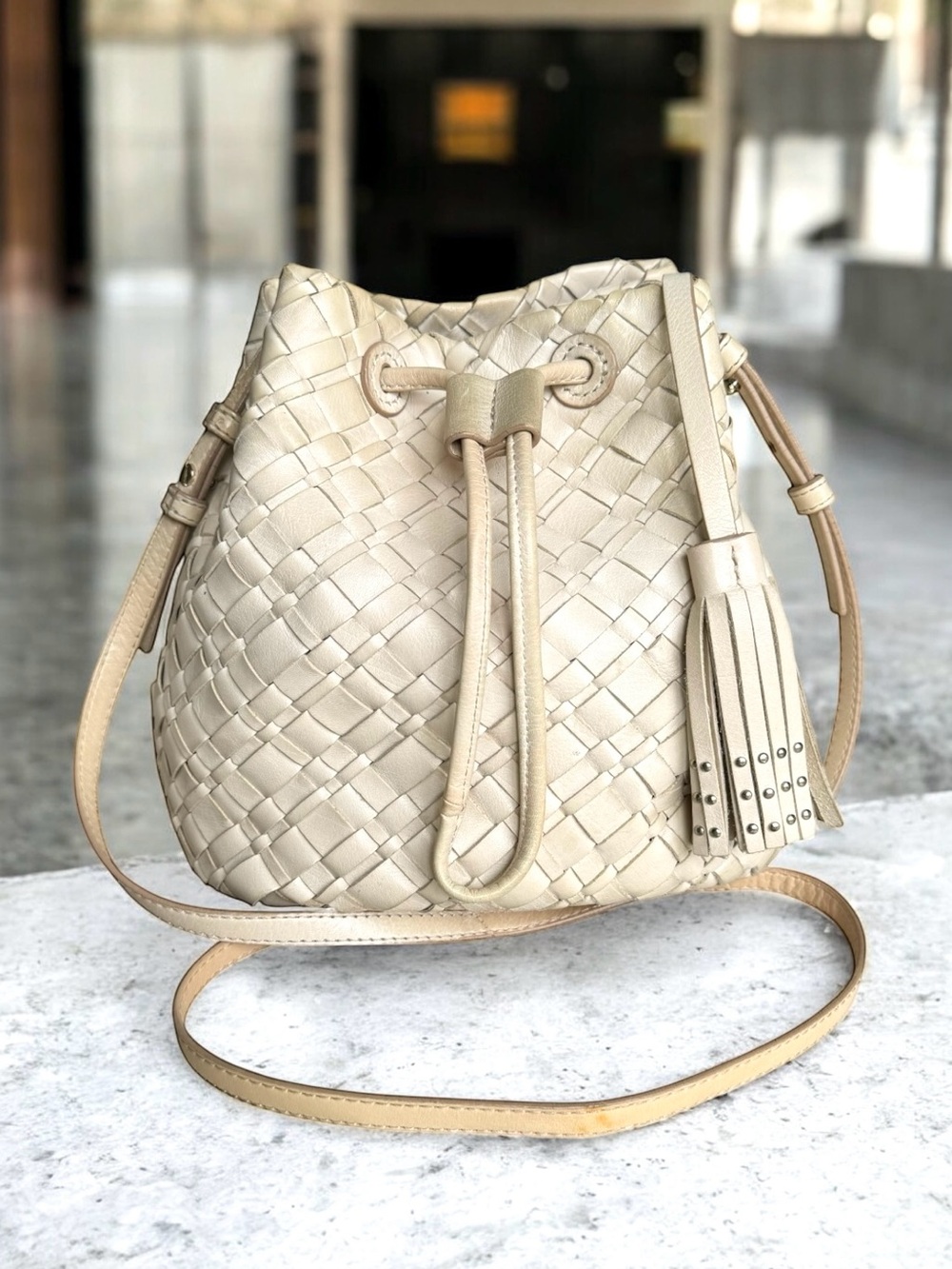 Massimo Dutti Woven Leather Bucket Shoulder Bag Crossbody